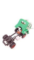 Atlantis Models White-Fruehauf Gas Truck w/2 Figures (formerly Revell)