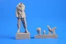 French WW II Tank Commander 1/35