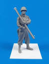 WWII US Army Soldier with Bazooka M1A2 (Anzio 1944)  1/35