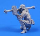 WWII US Army Soldier with Bazooka M1A2 (Anzio 1944)  1/35