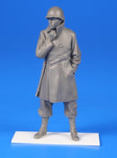 US WWII Sodier w/winter coat and an M1 rifle - Belgium 1944 1/35