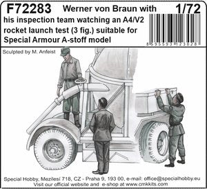 Werner von Braun with his inspection team 1/72