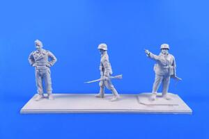 German WWII Wermacht Soldiers 1944 1/72