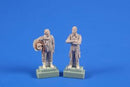 MiG-21 PF/PFM Pilot (in High Altitude Pressure Suit) and Ground Crew (2 fig.) 1/72