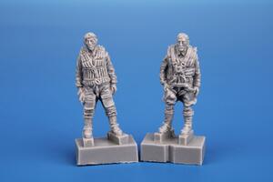 Junkers Ju-87D/G Stuka Pilot and Gunner 1/72