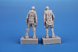 Junkers Ju-87D/G Stuka Pilot and Gunner 1/72