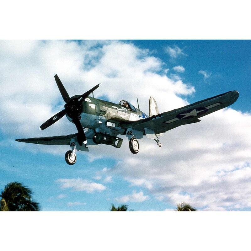 Guillow Vought F4U4 Corsair