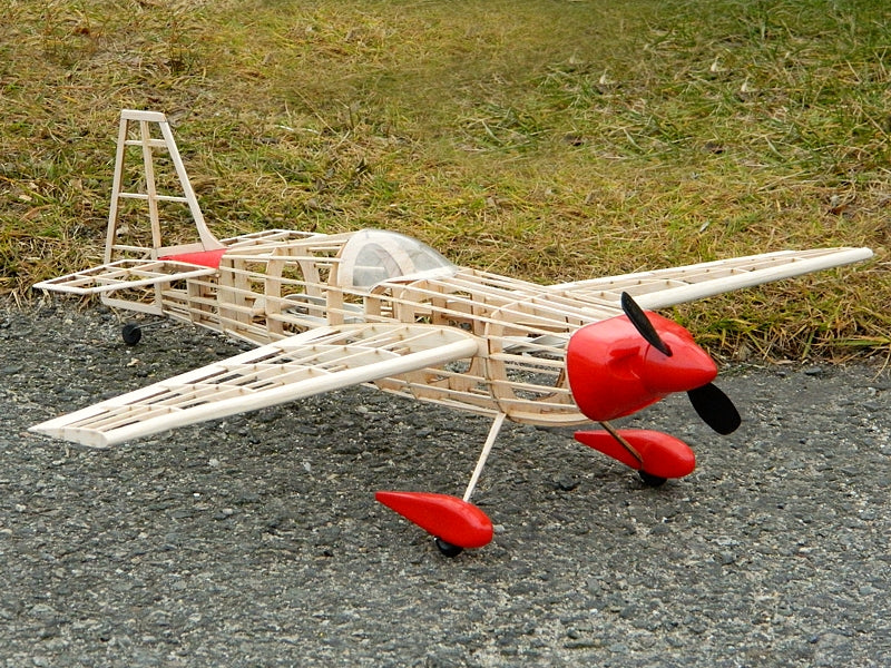 Guillow's Edge 540 Model Kit