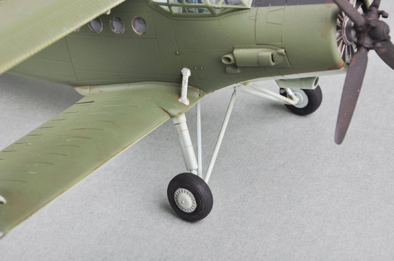 ANTONOV AN-2M COLT