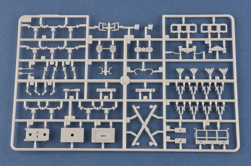KARL-GERAET 040/041 ON RAILWAY TRANS.CAR