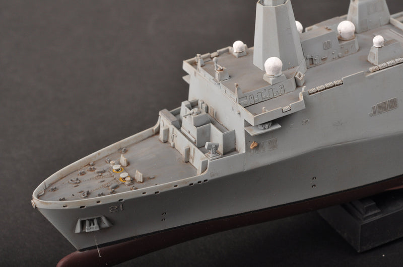 USS NEW YORK LPD-21