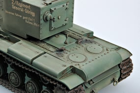 RUSSIAN KV-2 TANK