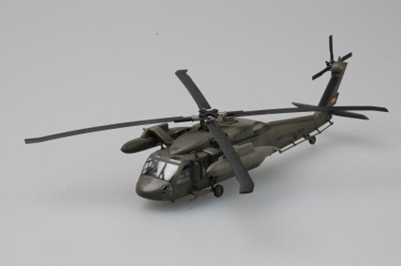 UH-60A BLACKHAWK    HELICOPTER