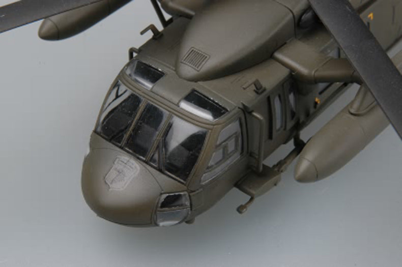 UH-60A BLACKHAWK    HELICOPTER