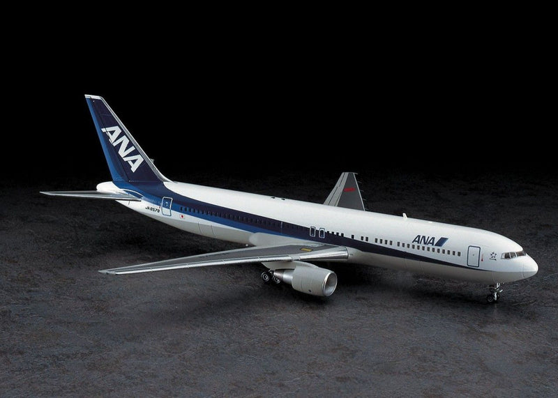 ANA B767-300