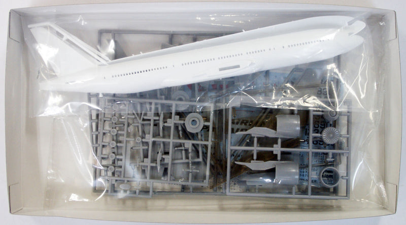 JAL B777-200 (NEW LOGO MARKING)
