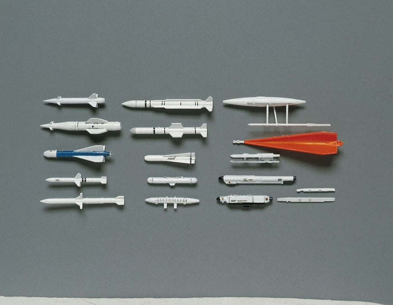U.S. AIRCRAFT WEAPONS IV