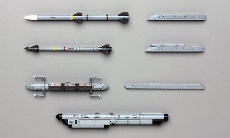 AIRCRAFT WEAPONS: VIII (U.S. AIR-TO-AIR MISSILES & JAMMING PODS)