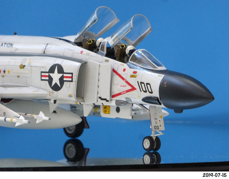 F-4J PHANTOM II / ONE PIECE CANOPY INCLUDED