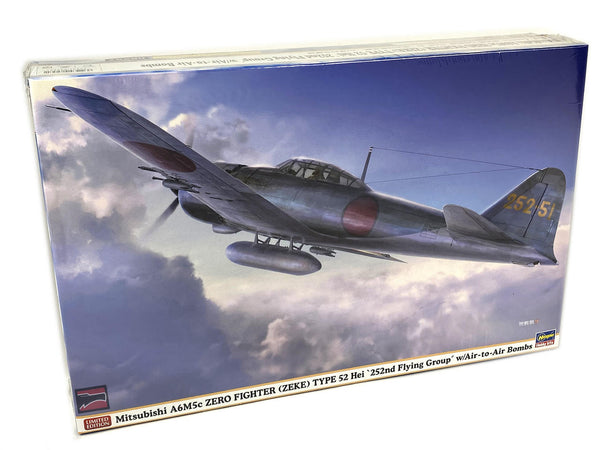 1/32 Hasegawa Mitsubishi A6M5c Zero Fighter Type 52 Hei 252nd Flying Group' with Air-to-Air Bombs