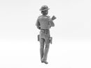 ICM16009 - 1/16 ICM British Police Female Officer