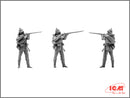 ICM35012 - 1/35 ICM Prussian Line Infantry (1870-1871) (4 figures - officer on horse, 3 soldiers)