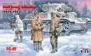 ICM35051 - 1/35 ICM Red Army Infantry (1939-1942) (3 figures - officer, 2 soldiers)