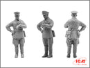 ICM35181 - 1/35 ICM Soviet Tank Crew (1939-1942)    (3 figures - 1 officer, 2 tankmen)