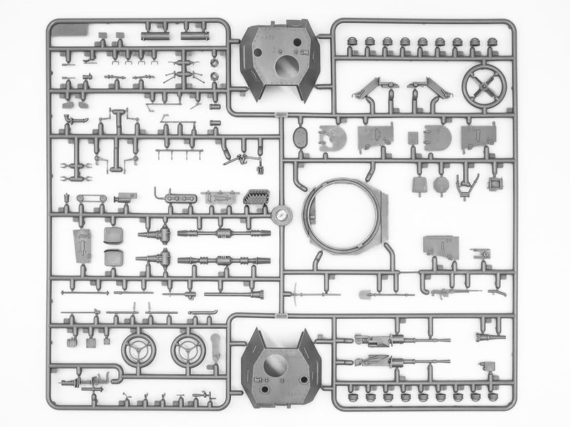 ICM35382 - 1/35 ICM P 204 (f) with German Armoured Vehicle Crew