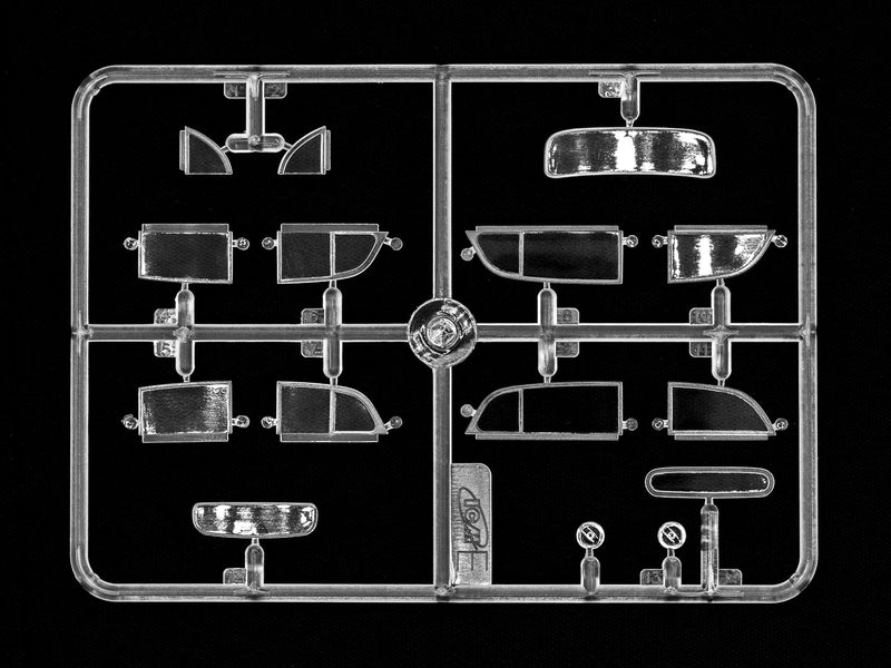 ICM35479 - 1/35 ICM Moskvitch-401-420 Saloon, Soviet Passenger Car