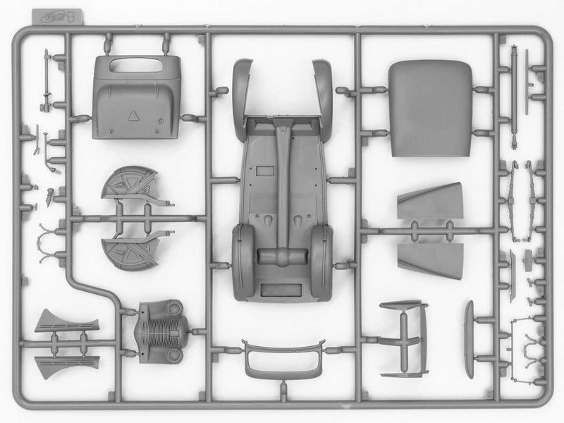 ICM35484 - 1/35 ICM Moskvitch-401-420A, Soviet Passenger Car