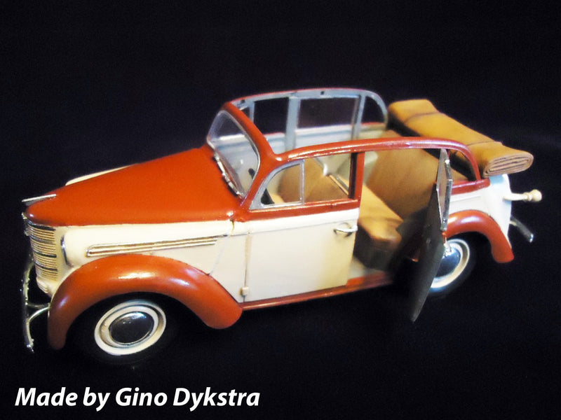 ICM35484 - 1/35 ICM Moskvitch-401-420A, Soviet Passenger Car