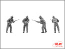 ICM35501 - 1/35 ICM Soviet Special Troops (1979-1988) (3 figures - 1 officer, 2 soldiers)