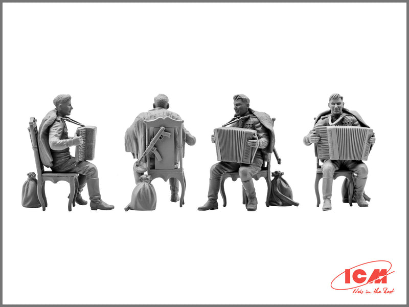 ICM35541 - 1/35 ICM May 1945 (4 figures - 1 officer, 2 soldiers, 1 military servicewoman)