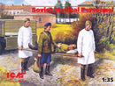 ICM35551 - 1/35 ICM Soviet Medical Personnel (1943-1945) (4 figures - 1 nurse, 2 medical orderlies, 1 injured)