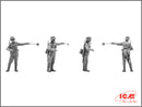 ICM35561 - 1/35 ICM German Patrol (1939-1942) (4 figures - 1 officer, 2 soldiers, 1 civilian)