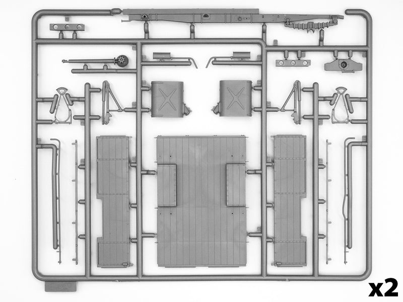 ICM35592 - 1/35 ICM BM-13-16  on W.O.T. 8 chassis with Soviet Crew