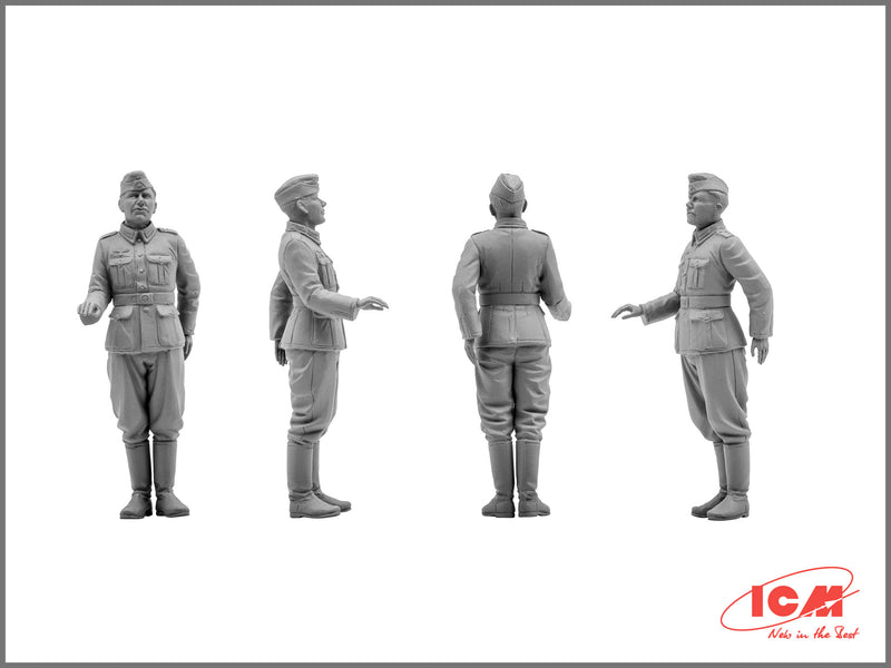 ICM35611 - 1/35 ICM WWII German Staff Personnel (4 figures)