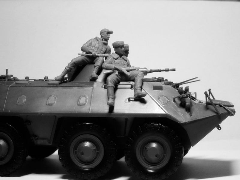 ICM35637 - 1/35 ICM Soviet Armored Carrier Riders (1979-1991), (4 figures)