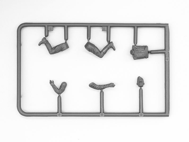 ICM35643 - 1/35 ICM RKKA Drivers (1943-1945) (2 figures)