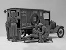 ICM35694 - 1/35 ICM WWI US Medical Personnel (4 figures)