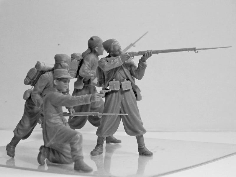 ICM35709 - 1/35 ICM French Zouaves (1914) (4 figures)