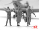 ICM48081 - 1/48 ICM RAF Pilots and Ground Personnel (1939-1945)  (7 figures - 3 pilots, 3 mechanics, 1 WREN member, and dog figure)
