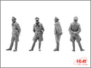 ICM48082 - 1/48 ICM German Luftwaffe Pilots and Ground Personnel (1939-1945)  (7 figures - 3 pilots, 4 mechanics)