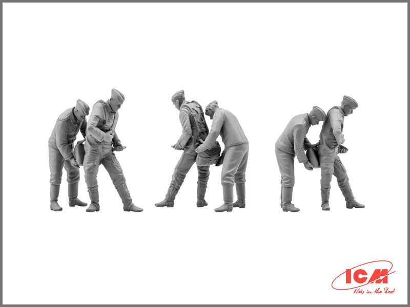 ICM48082 - 1/48 ICM German Luftwaffe Pilots and Ground Personnel (1939-1945)  (7 figures - 3 pilots, 4 mechanics)