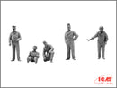 ICM48083 - 1/48 ICM USAAF Pilots and Ground Personnel (1941-1945)  (5 figures - 3 pilots, 2 mechanics)