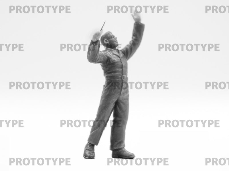 ICM48088 - 1/48 ICM USAAF Bomber Pilots and Ground Personnel (1944-1945)