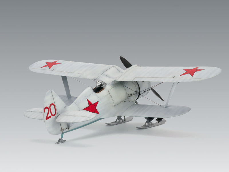 ICM48096 - 1/48 ICM I-153, WWII Soviet Biplane Fighter (winter version)