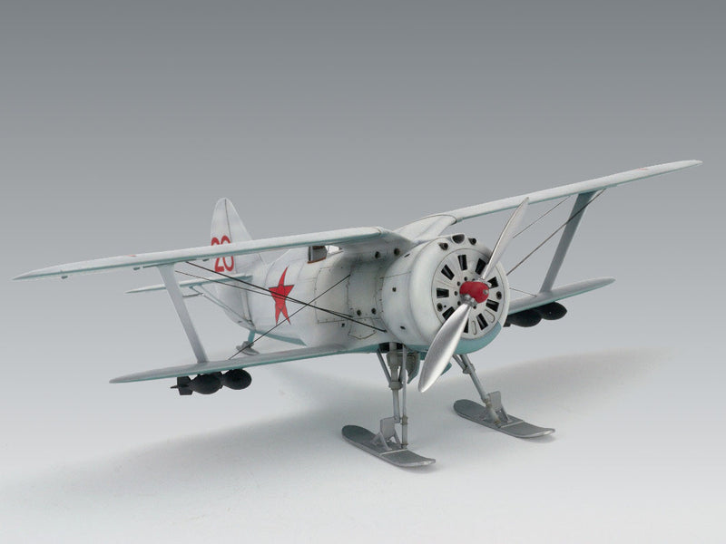 ICM48096 - 1/48 ICM I-153, WWII Soviet Biplane Fighter (winter version)
