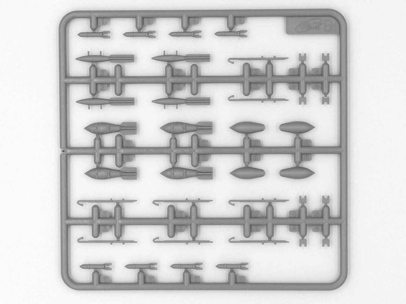 ICM48099 - 1/48 ICM I-153, WWII China Guomindang AF Fighter